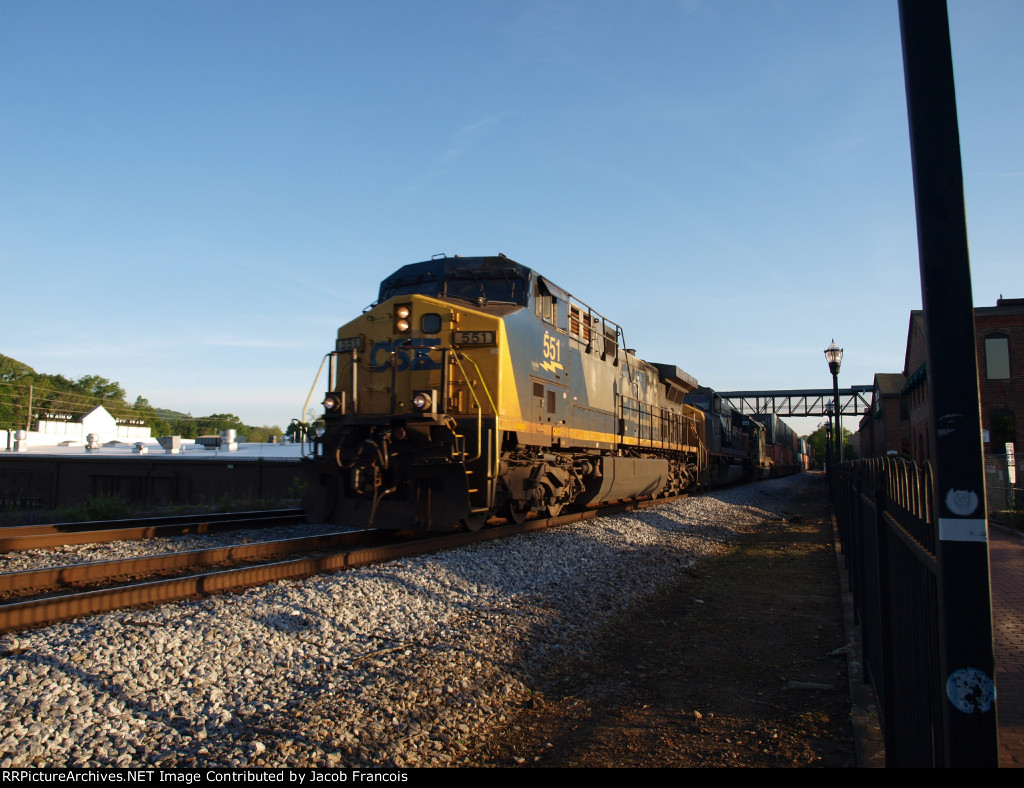 CSX 551